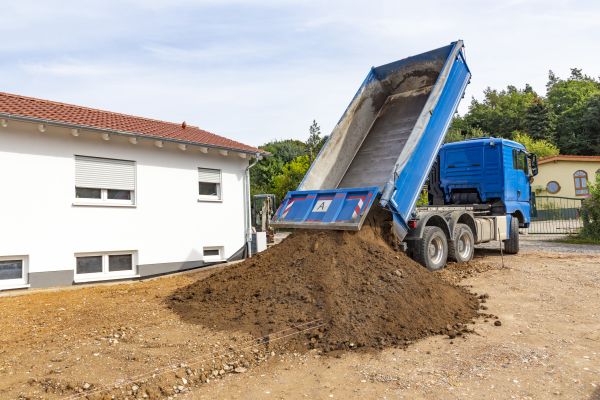 Garden Dirt Delivery in Santa Maria